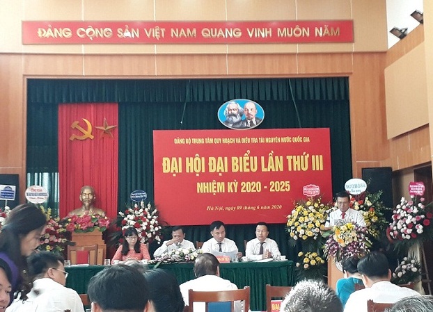 Hoạt động của Đoàn Đại biểu Liên đoàn tại Đại hội Đảng bộ Trung tâm Quy hoạch và Điều tra tài nguyên nước quốc gia nhiệm kỳ 2020-2025 và Hội nghị điển hình tiên tiến giai đoạn 2020-2025