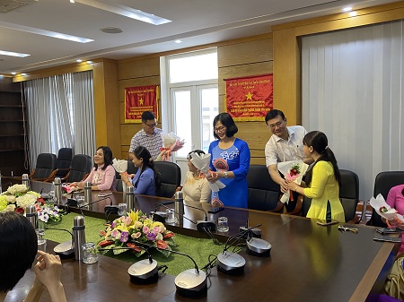 CHÀO MỪNG KỶ NIỆM 92 NĂM THÀNH LẬP HỘI LIÊN HIỆP PHỤ NỮ VIỆT NAM  (20/10/1930 - 20/10/2022)