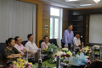 GẶP MẶT - CHIA TAY CÁN BỘ VỀ NGHỈ HƯU THEO CHẾ ĐỘ