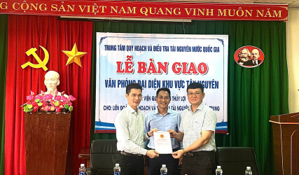 Lễ bàn giao và tiếp nhận Văn phòng đại diện khu vực Tây Nguyên giữa Viện Quy hoạch Thủy lợi và Liên đoàn Quy hoạch và Điều tra tài nguyên nước miền Trung