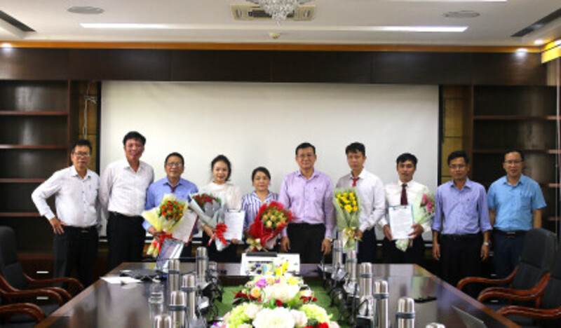 Liên đoàn Quy hoạch và Điều tra tài nguyên nước miền Trung bổ nhiệm, bổ nhiệm lại viên chức quản lý