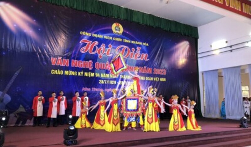 Khối Thi đua Viện, Phân viện Trung ương tham gia Hội diễn Văn nghệ quần chúng năm 2023 chào mừng kỷ niệm 94 năm ngày thành lập Công đoàn Việt Nam (28/7/1929 - 28/7/2023)